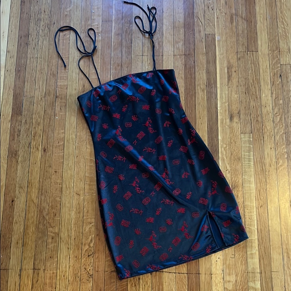 Black and Red Motel Silk Dress